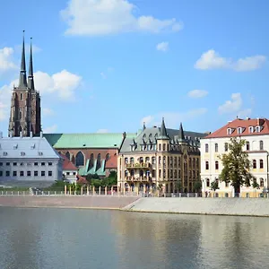 Wenderedu Business Center 3* Vratislav
