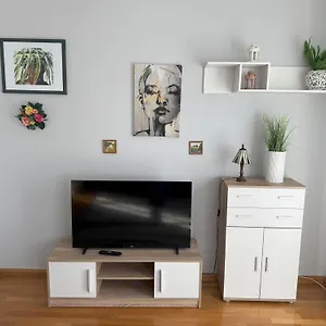 apartament-viola.kolobrzeghotels.com/