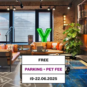 מלון Moxy Praga