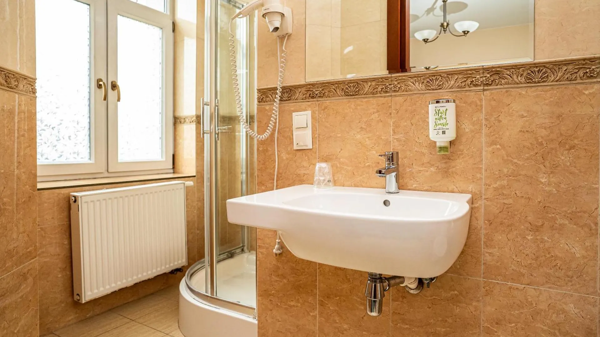 Hotel Arkadia Royal Varšava 3*,