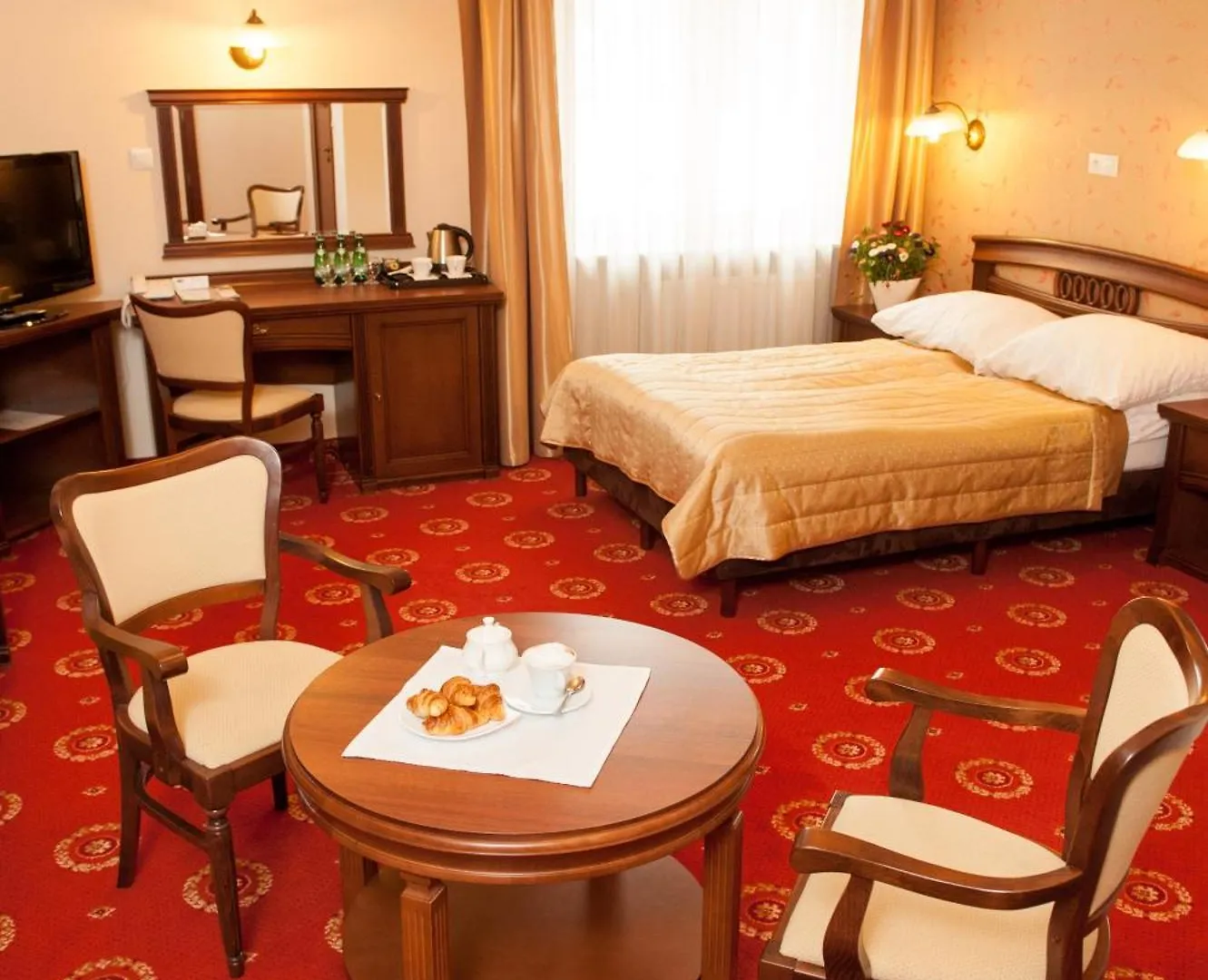 Hotel Arkadia Royal Varšava 3*,  Polsko