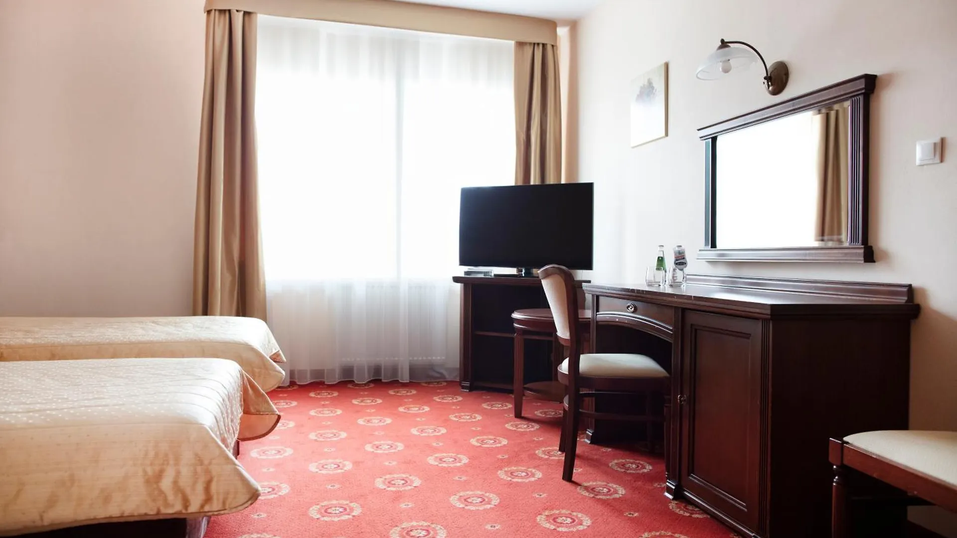 Hotel Arkadia Royal Varšava 3*,  Polsko